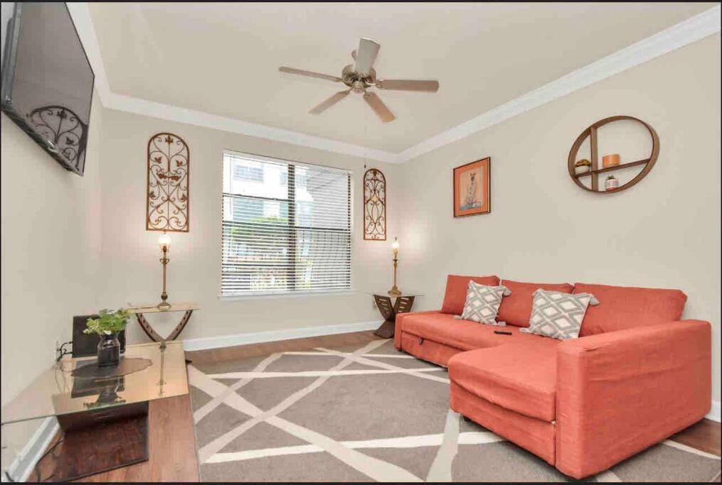 Luxury 1Bedroom/Pool View/ Galleria W/Study Desk Houston Exteriér fotografie